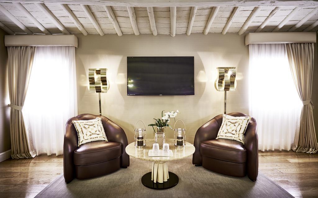 Le Reve De Naim Roma Hotel Стая снимка